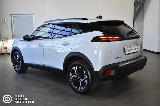 PEUGEOT 2008 PureTech 100 S&S Allure